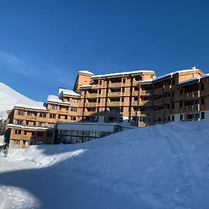 https://appartement-45m2-belle-plagne-vue-sur-les-montagnes-au.hotels-rhonealpes.com