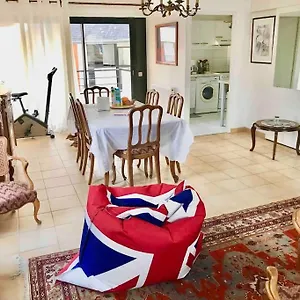 https://un-duplex-familial-en-plein-cur-de-ville.inbrittany.com